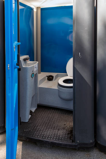 Portable Toilet Options We Offer in Faxon, PA